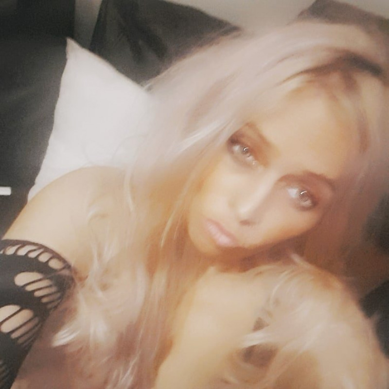 EllaBleu picture
