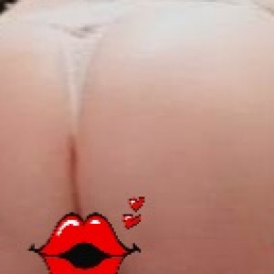 Kiss 💋  my bum 😘